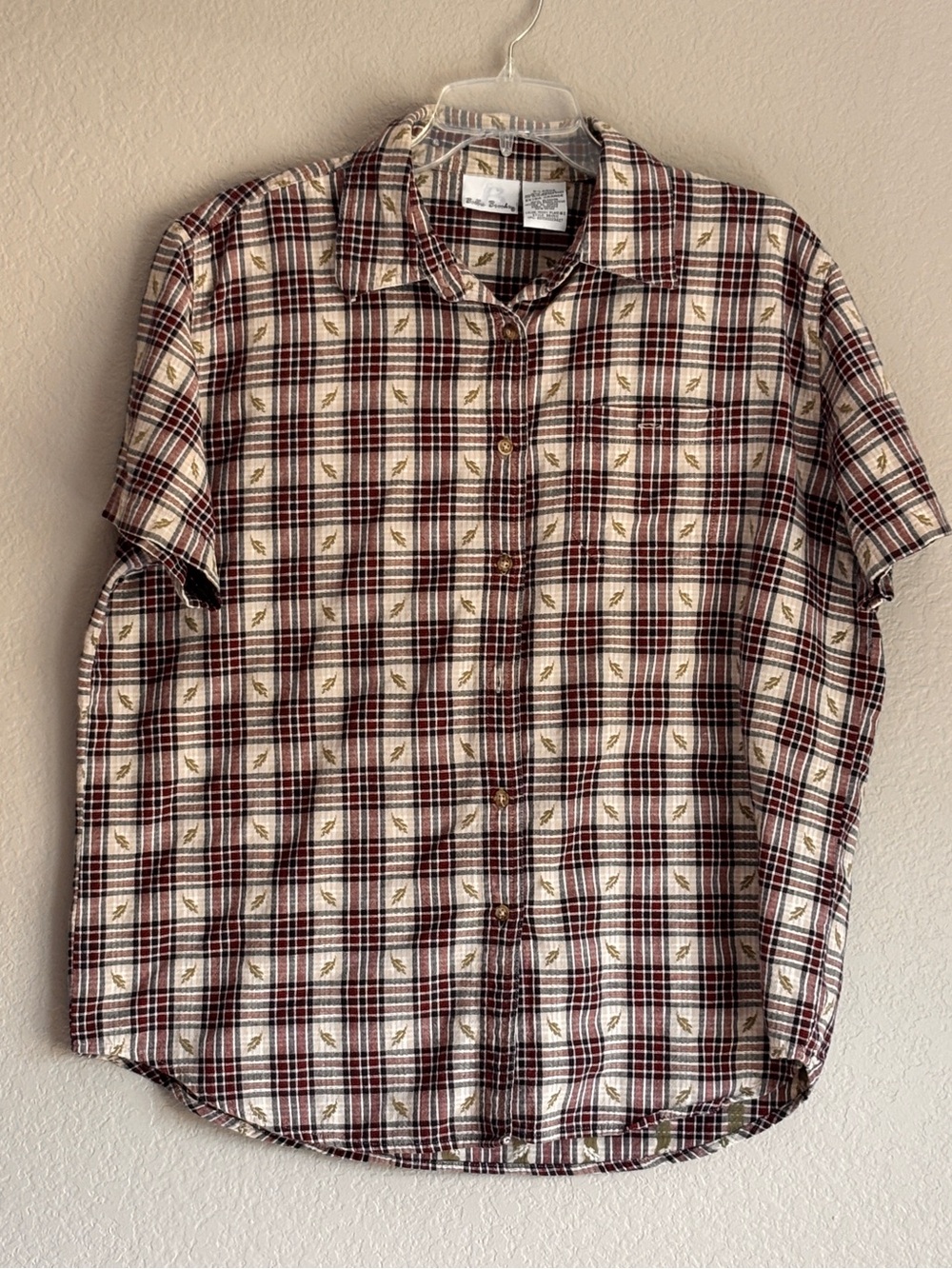 Bobbie Brooks Cream Burgundy & Black Plaid Short-Sleeve Button-Up Shirt Men’s XL